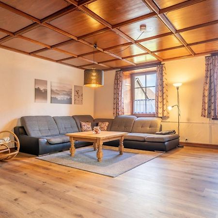 Ferienwohnung Alex ユーリンゲン・ビルケンドルフ エクステリア 写真