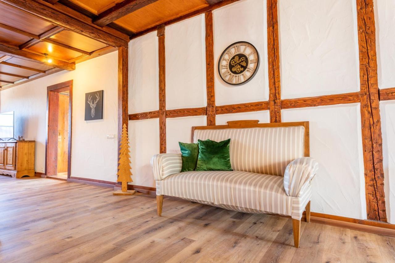 Ferienwohnung Alex ユーリンゲン・ビルケンドルフ エクステリア 写真