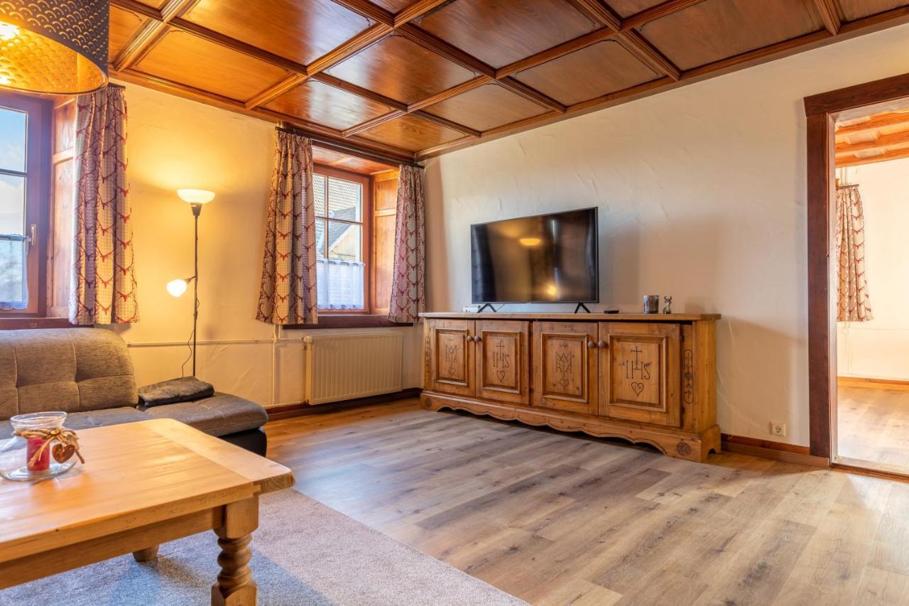Ferienwohnung Alex ユーリンゲン・ビルケンドルフ エクステリア 写真