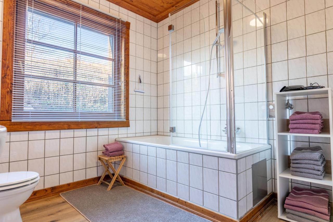 Ferienwohnung Alex ユーリンゲン・ビルケンドルフ エクステリア 写真